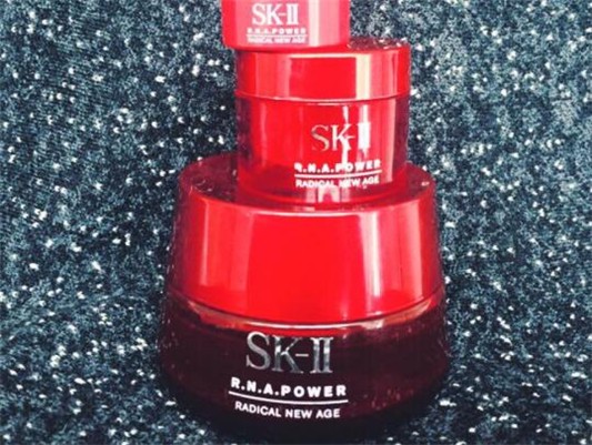 sk2大红瓶面霜会变白吗 sk2 大红瓶 第5张