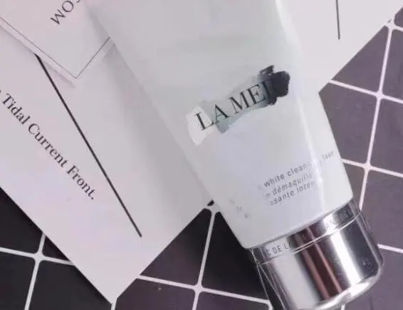 海蓝之谜洗面奶会越洗越没泡沫吗 海蓝之谜 洗面奶 第2张