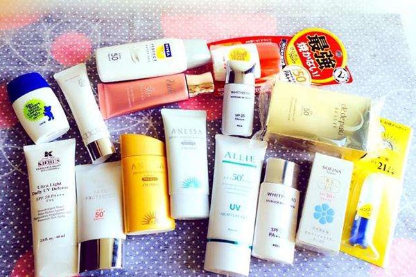 防晒补涂的正确步骤 防晒补涂 第1张