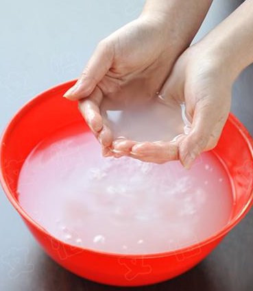 盐水洗脸可以去油吗 去油 盐水洗脸 美妆 第1张 盐水洗脸可以去油吗 去油 盐水洗脸 美妆 第1张