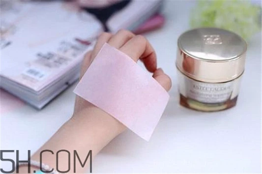 雅诗兰黛多效智妍面霜使用评价,雅诗兰黛多效智妍面霜使用方法和步骤 雅诗兰黛 雅诗兰黛多效智妍面霜使用评价 雅诗兰黛多效智妍面霜使用方法和步骤 第4张 雅诗兰黛多效智妍面霜使用评价,雅诗兰黛多效智妍面霜使用方法和步骤 雅诗兰黛 雅诗兰黛多效智妍面霜使用评价 雅诗兰黛多效智妍面霜使用方法和步骤 第4张