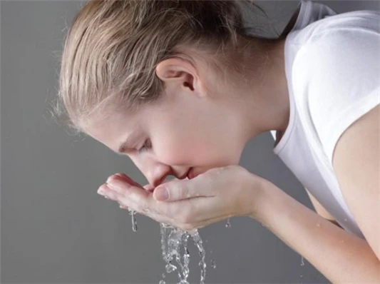 粉刺和痘痘的区别 粉刺 痘痘 第4张 粉刺和痘痘的区别 粉刺 痘痘 第4张