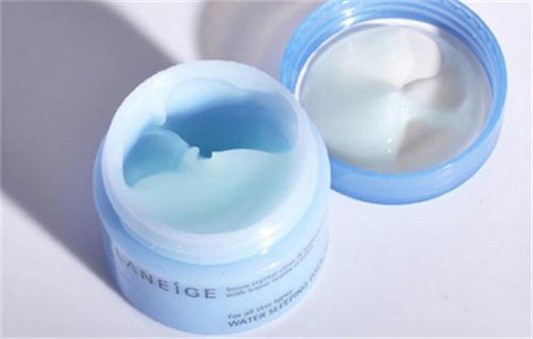 兰芝补水面膜用法，兰芝睡眠面膜的隐藏用途 兰芝睡眠面膜 兰芝 补水面膜 第1张