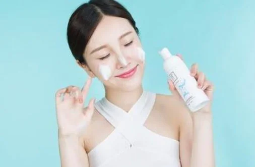 夏天护肤可以只用水不用乳吗 护肤 夏天护肤 美妆 第3张