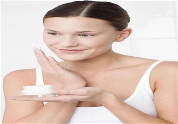 粉底液用在什么之后，原来粉底液前要用这么多东西 护肤 第3张