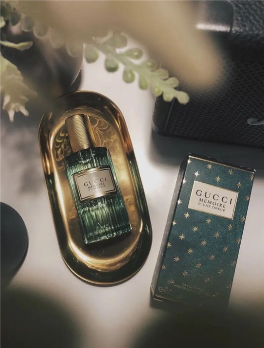 矿物香，gucci气味记忆香水 gucci 香水 第1张