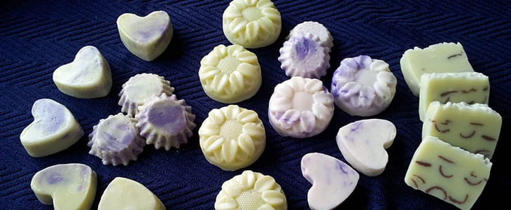 硫磺皂洗澡多久一次 硫磺皂 洗澡 美妆 第2张