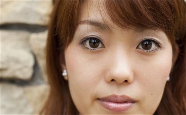 假体隆鼻后的保护工作有哪些，假体隆鼻后如何护理 隆鼻 保护 第1张