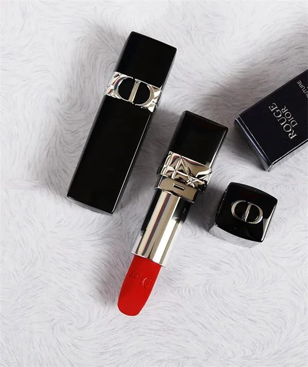 新年的第一支口红 唇膏 口红 第7张