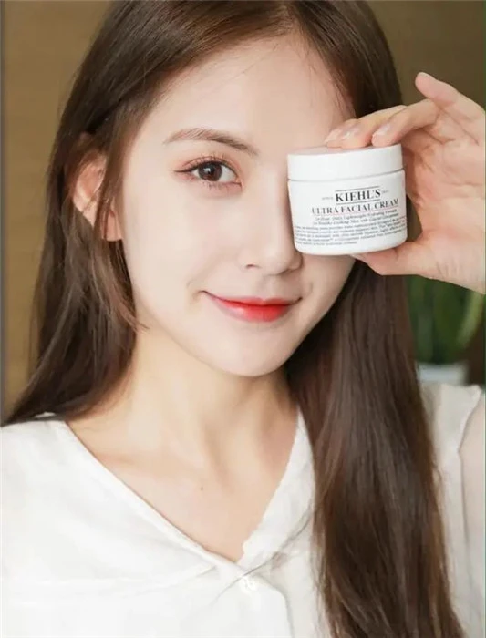 每个品牌的「扛把子」你知道吗迪奥是999,兰蔻小黑瓶没人质疑 品牌 护肤品 第8张 每个品牌的「扛把子」你知道吗迪奥是999,兰蔻小黑瓶没人质疑 品牌 护肤品 第8张