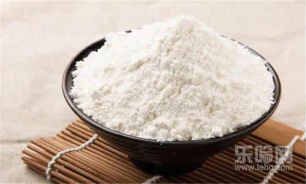 面粉面膜的制作方法 护肤 第1张