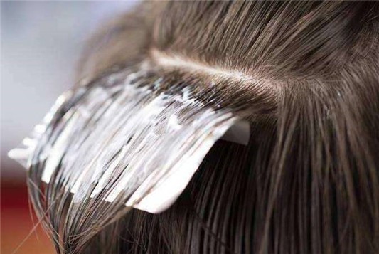 自己买的染发剂怎么调 染发剂 染发剂调法 美妆 第1张