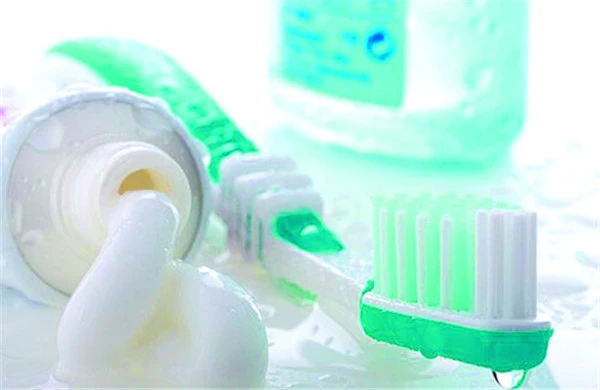 牙膏洗脸有什么好处 护肤 第4张