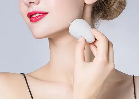 如何挑选适合自己的粉扑，上妆少不了它 粉扑 挑选粉扑 如何挑选适合自己的粉扑 美容 第3张