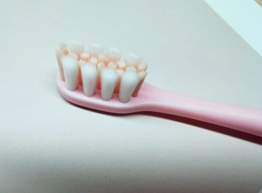 usmile电动牙刷如何使用效果更佳 电动牙刷 usmile电动牙刷 电动牙刷什么牌子好 美容 第6张 usmile电动牙刷如何使用效果更佳 电动牙刷 usmile电动牙刷 电动牙刷什么牌子好 美容 第6张