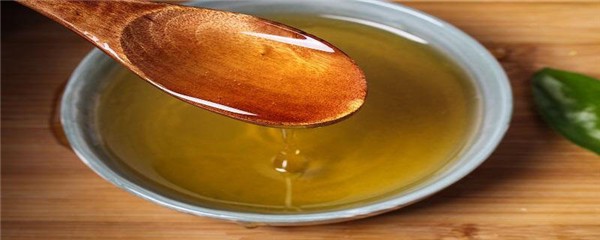 蜂蜜敷脸对皮肤有什么好处，蜂蜜和什么搭配敷脸好 护肤 第1张