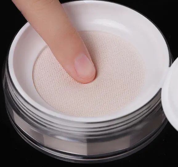 散粉可以直接擦脸上吗,散粉正确上妆方法 散粉 散粉上妆 散粉正确上妆方法步骤 美妆 第3张 散粉可以直接擦脸上吗,散粉正确上妆方法 散粉 散粉上妆 散粉正确上妆方法步骤 美妆 第3张