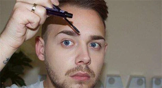 男生怎么化妆，男生妆容化妆技巧图片 化妆 男生怎么化妆 男生怎么化妆图片 美妆 第4张