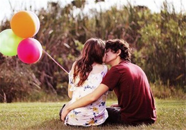 痤疮是什么原因引起的 护肤 第1张