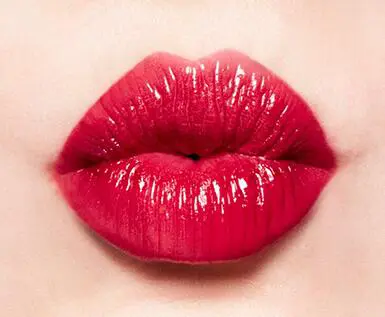 嘴唇又大又厚怎么涂口红，厚嘴唇涂唇釉方法 口红 嘴唇又大又厚 嘴唇又大又厚怎么涂口红 美妆 第4张