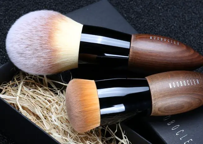 粉底刷哪个牌子好用，细毛好上粉粉底刷推荐 粉底刷 粉底刷排行榜 粉底刷哪个牌子好用 美妆 第2张