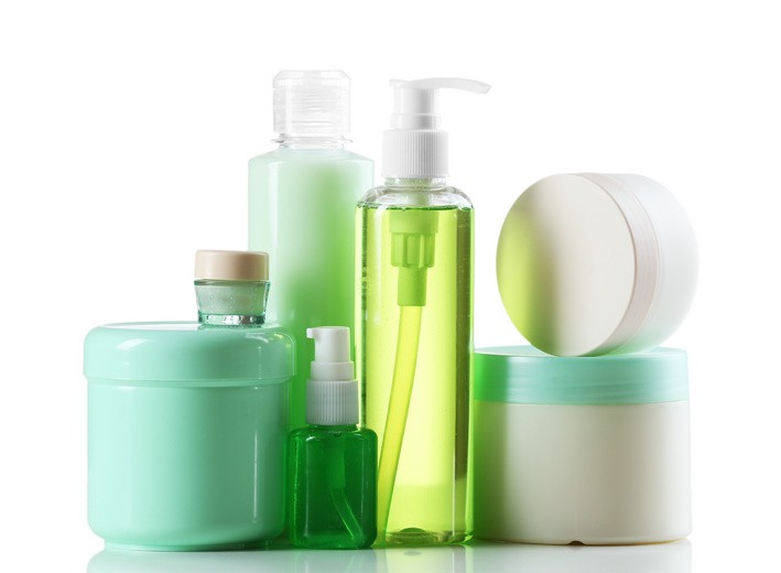 敷面膜时收敛水是先用还是后用，这些护肤品使用顺序不知道就白用 面膜 收敛水和面膜正确使用顺序 收敛水先用还是先用面膜 护肤 第1张