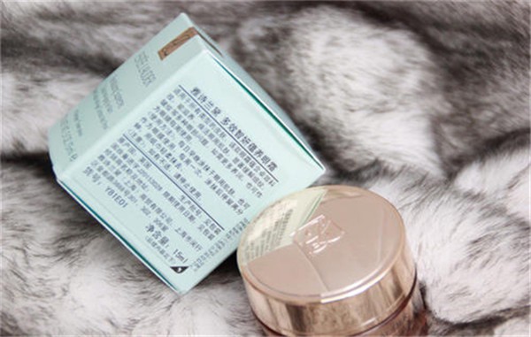 兰蔻菁纯眼霜适合什么肤质 兰蔻 眼霜 第2张