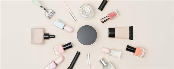 遮瑕液和粉底液一样吗，遮瑕液能不能当粉底用 护肤 第1张