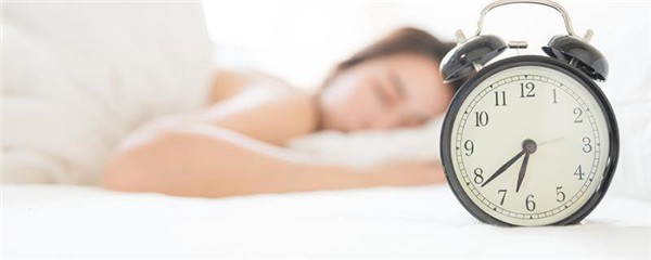 晚上睡觉不洗脸会怎样,睡觉前多久洗脸最好 护肤 第1张 晚上睡觉不洗脸会怎样,睡觉前多久洗脸最好 护肤 第1张