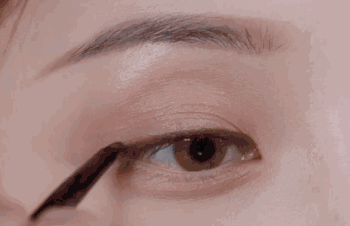 淡妆怎么画好看，清新自然女神淡妆化妆教程图片 淡妆 女神淡妆化妆 清新自然女神淡妆化妆教程图片 美妆 第13张