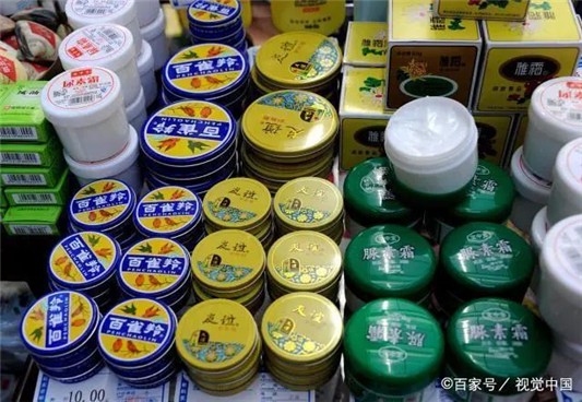 瞧瞧「国货之光」护肤品，个个是护肤「黄金搭档」，70后的回忆 护肤品 国货 第1张