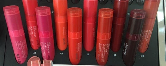 唇彩很黏嘴可以加点油吗 唇彩 黏嘴 加点 油吗 第3张