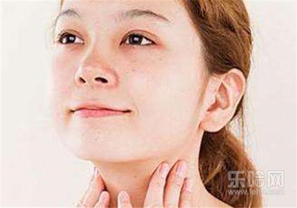 补水霜什么时候用 护肤 第1张