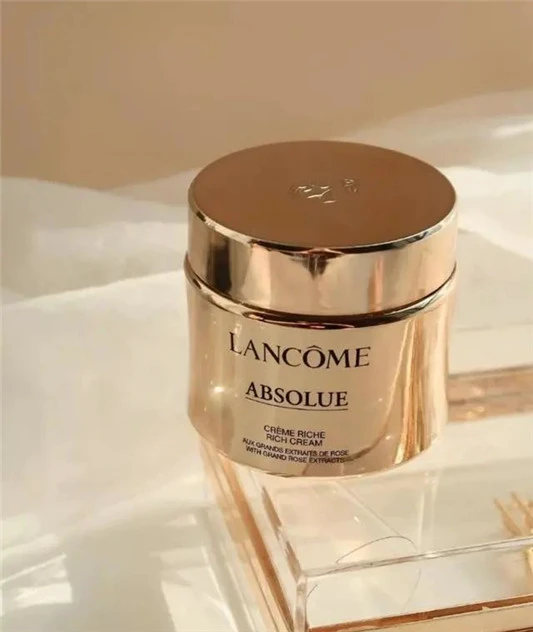 「千元级」面霜排行，兰蔻菁纯紧致淡纹，SK2大红瓶抗老效果好， 面霜 第6张