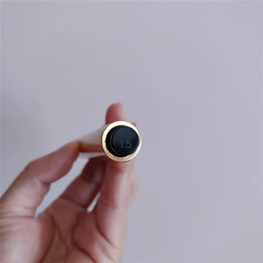 圣罗兰明彩笔遮瑕修容笔怎么样，圣罗兰明彩笔遮瑕修容笔使用评测 遮瑕 圣罗兰 修容笔 第3张