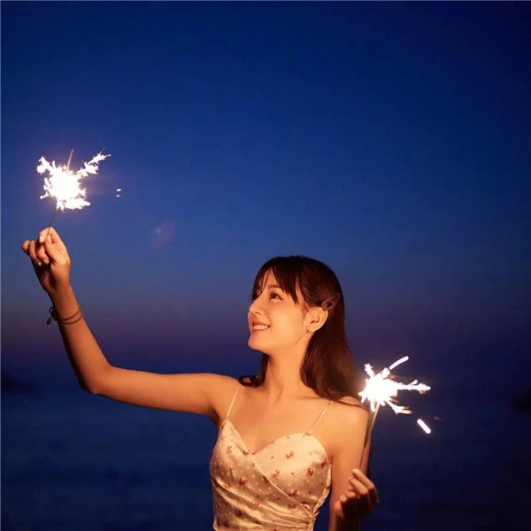 CLIO睫毛膏放大双眼，打造自然卷曲睫毛 睫毛膏 CLIO 第14张