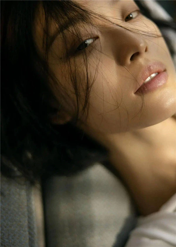 武则天复古妆搭配一袭红装令人惊艳至极 复古妆 红装 第4张 武则天复古妆搭配一袭红装令人惊艳至极 复古妆 红装 第4张