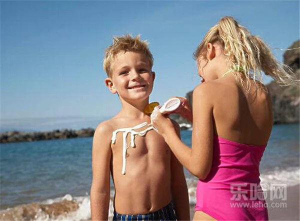 涂防晒霜还会晒黑吗 护肤 第3张