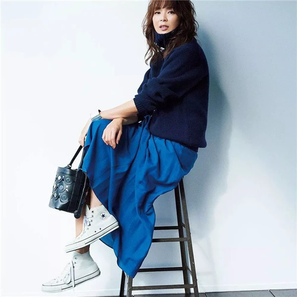 温柔开衫温柔成熟，中性百搭针织衫更显质感 温柔成熟 中性百搭针织衫 第13张