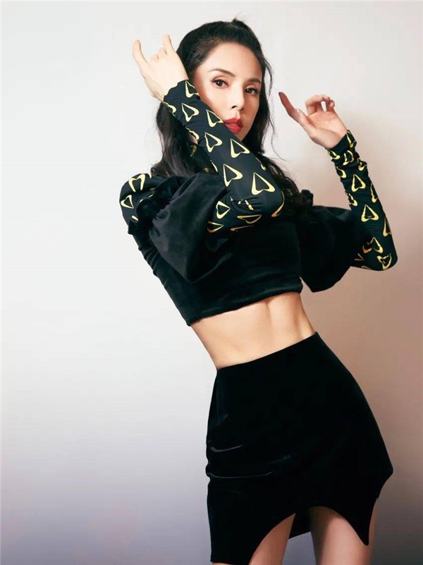 娇韵诗双萃精华舒缓肌肤， 保湿效果超强 娇韵诗 精华 第1张