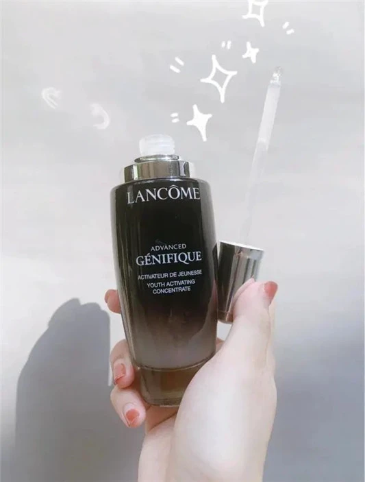 每个品牌的「扛把子」你知道吗迪奥是999,兰蔻小黑瓶没人质疑 品牌 护肤品 第6张 每个品牌的「扛把子」你知道吗迪奥是999,兰蔻小黑瓶没人质疑 品牌 护肤品 第6张