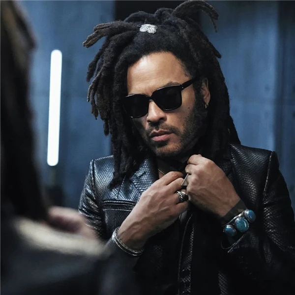 伊夫圣罗兰Yves Saint Laurent的Y Le Parfum新香水 伊夫圣罗兰 香水 第3张