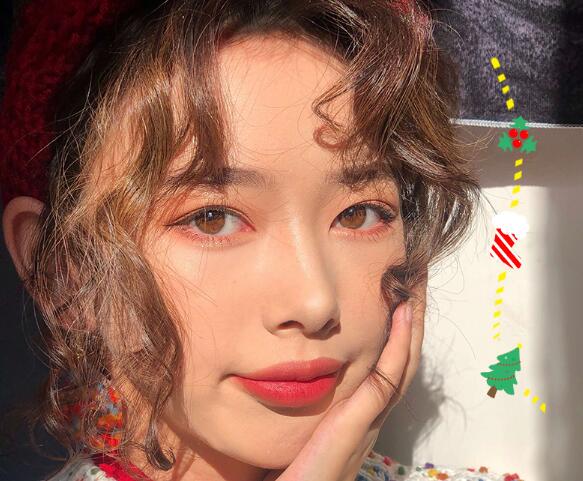 眼影闪粉怎么用，眼影闪粉正确步骤方法 眼影 眼影闪粉 眼影闪粉使用方法 美妆 第1张