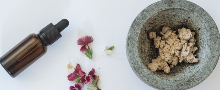 美白淡斑精油怎么用 美白淡斑精油 美妆 第1张