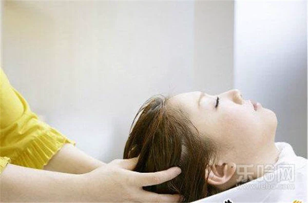 掉头发用白醋洗头好吗 护肤 第2张 掉头发用白醋洗头好吗 护肤 第2张