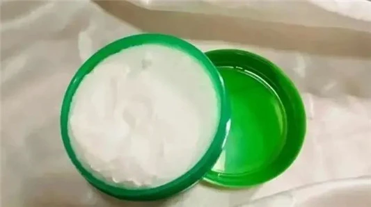 100块钱能买到精华,护肤品也可以这么便宜,我心动了 精华 护肤品 第2张 100块钱能买到精华,护肤品也可以这么便宜,我心动了 精华 护肤品 第2张