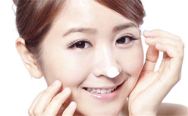 秋季清除烦人毛孔，选泡沫型洁面乳控制水温 秋季 毛孔 第1张