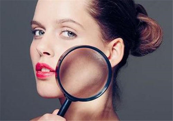 毛孔粗大草莓鼻怎么办，4个方法帮你解决 护肤 第1张