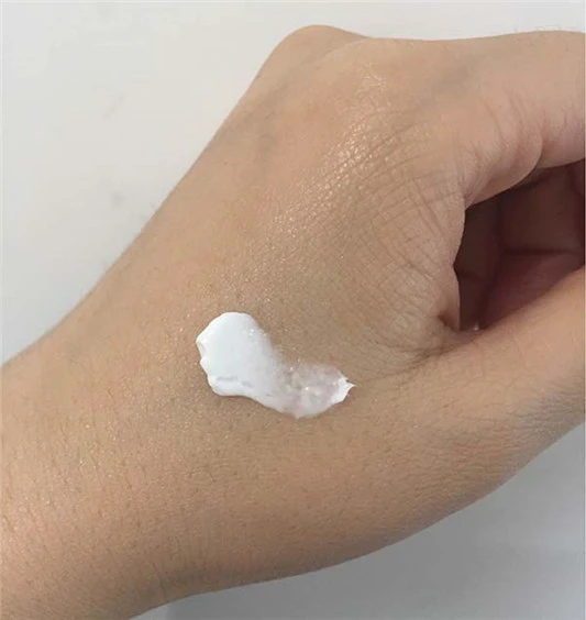 依泉舒慕适特润滋润霜怎么样,依泉舒慕适特润滋润霜好用吗 依泉舒 滋润霜 面霜 第3张 依泉舒慕适特润滋润霜怎么样,依泉舒慕适特润滋润霜好用吗 依泉舒 滋润霜 面霜 第3张