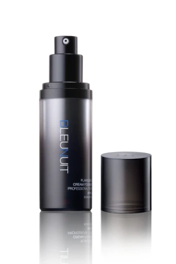 深蓝彩妆甜蜜攻略|520用这个仙女妆锁住他 彩妆 深蓝彩妆 美妆 第2张